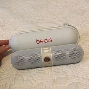 Beats Pill Speaker